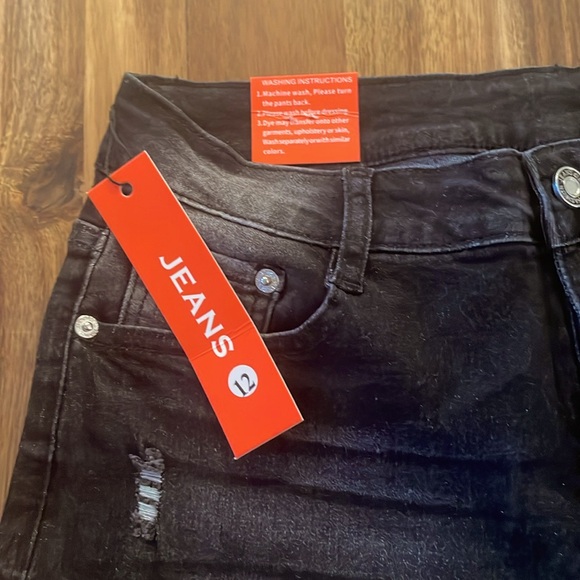 NWT High-waisted distressed skinny jeans - black - size 12 - Picture 9 of 10